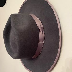 Gigi Pip Monroe Rancher